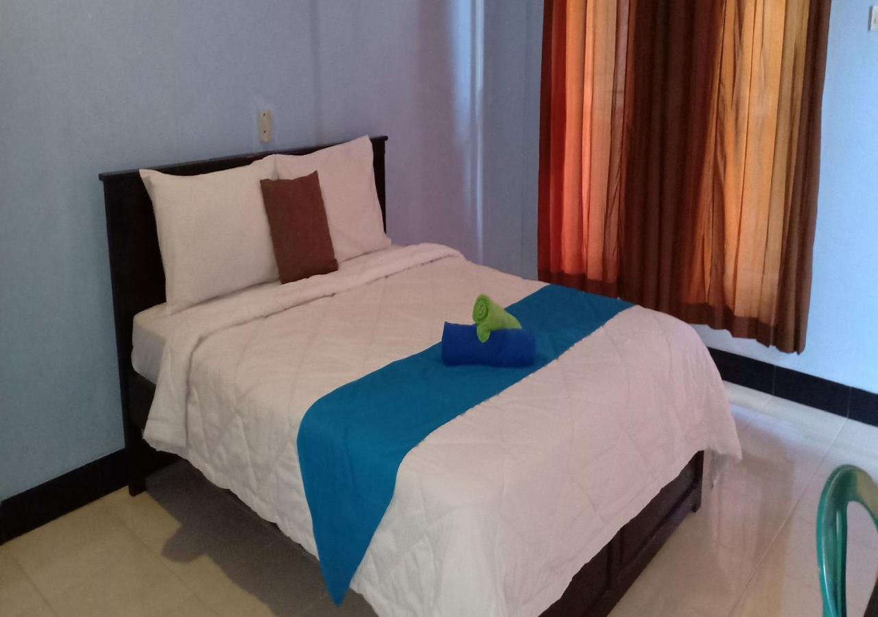 Ridho Malik Hotel Bumbang Екстер'єр фото